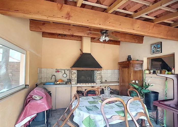 Διαμέρισμα F2 Avec Terrasse Pres Du Centre Et Des Thermes, Animaux Acceptes, Options De Services Disponibles - Fr-1-451-31 *